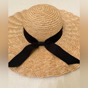 Elegant Sun ‘N Sand Scalloped Tan Straw Sun Hat with Black Ribbon